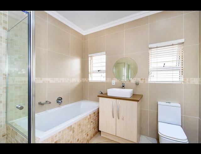 3 BEDROOM HOUSE FOR SALE IN BEDFORD GARDENS